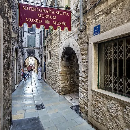 Appartement The Palace Collection In Centre