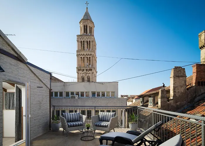 Lägenhet The Palace Collection In Centre *