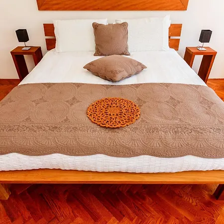 The Palace Collection In Centre