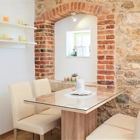 The Palace Collection In Centre