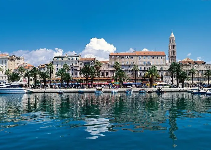 The Palace Collection In Centre Daire *