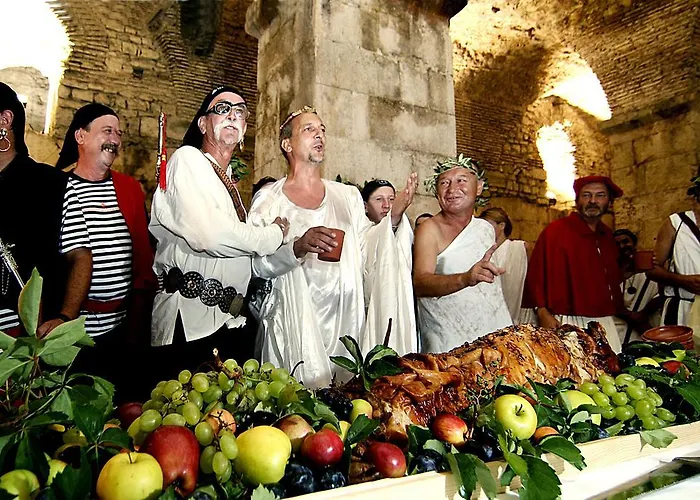 Daire The Palace Collection In Centre Split